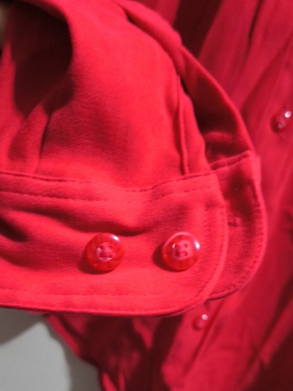 bill blass Red Men's Long-Sleeve Dress Shirt - Picture 4 of 4